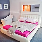 Loft Suite