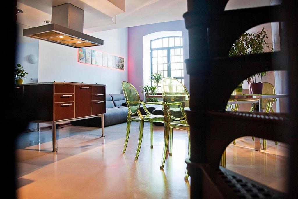 Loft *